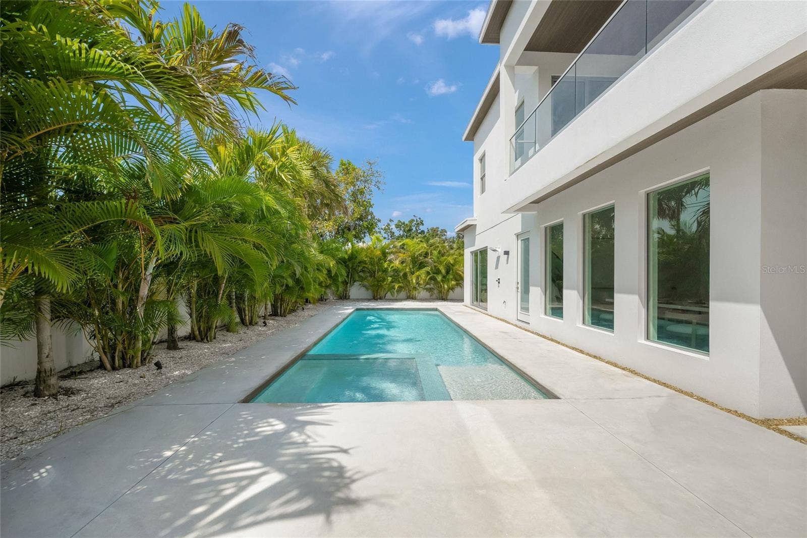 2532 FRUIT TREE DRIVE, Sarasota, FL 34239 2532 FRUIT TREE DRIVE, Sarasota, FL 34239