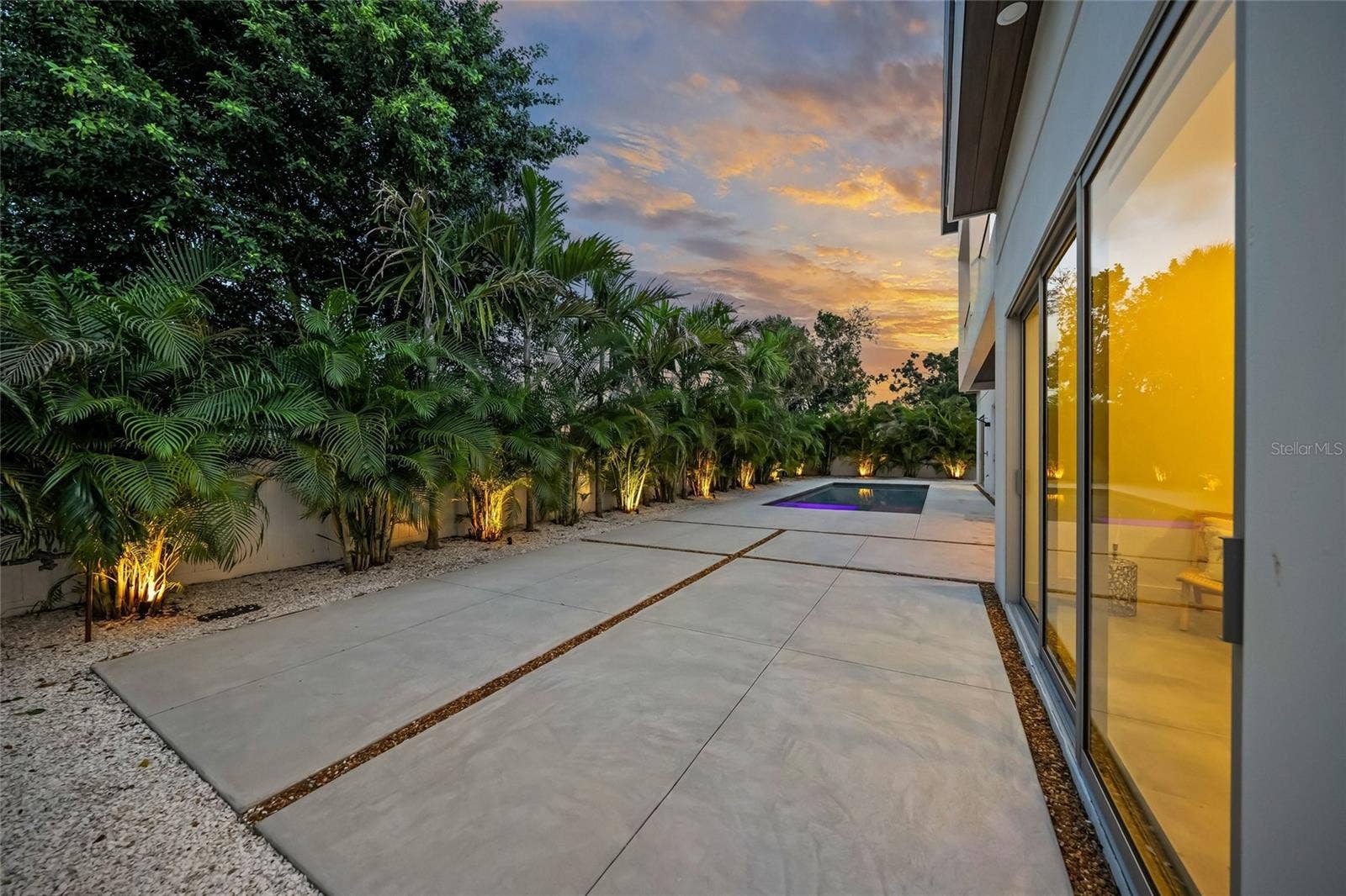 2532 FRUIT TREE DRIVE, Sarasota, FL 34239 2532 FRUIT TREE DRIVE, Sarasota, FL 34239