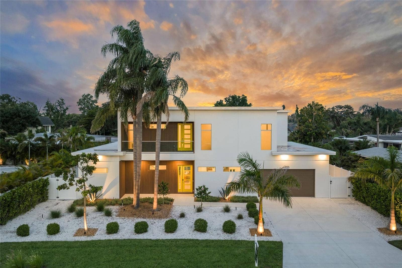 2532 FRUIT TREE DRIVE, Sarasota, FL 34239 2532 FRUIT TREE DRIVE, Sarasota, FL 34239