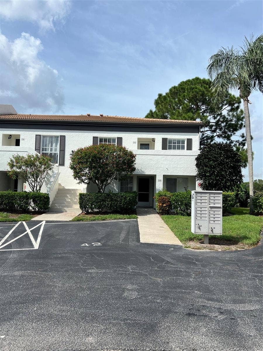 Property photo for 5242 WEDGEWOOD LANE, #62, Sarasota, FL