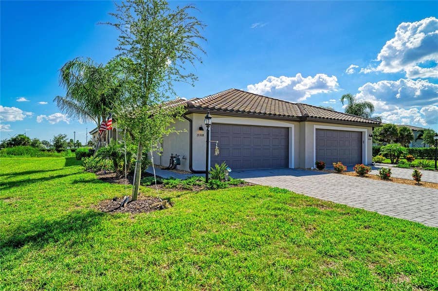 Property photo for 15308 SUNNY DAY DRIVE, Bradenton, FL