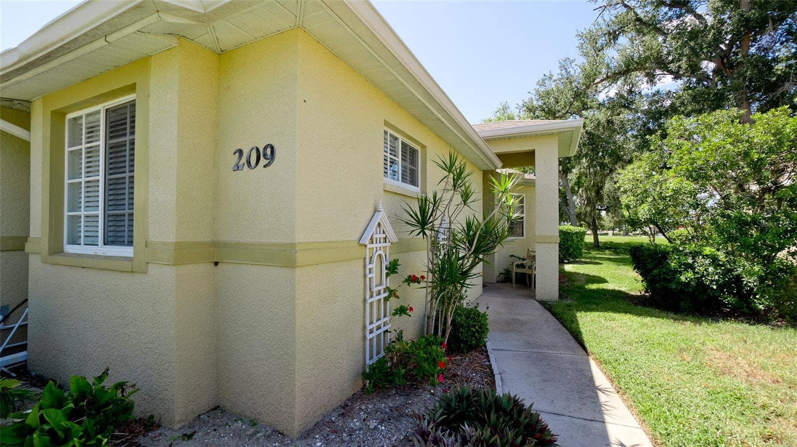 209 28TH STREET W, Palmetto, FL 34221 209 28TH STREET W, Palmetto, FL 34221