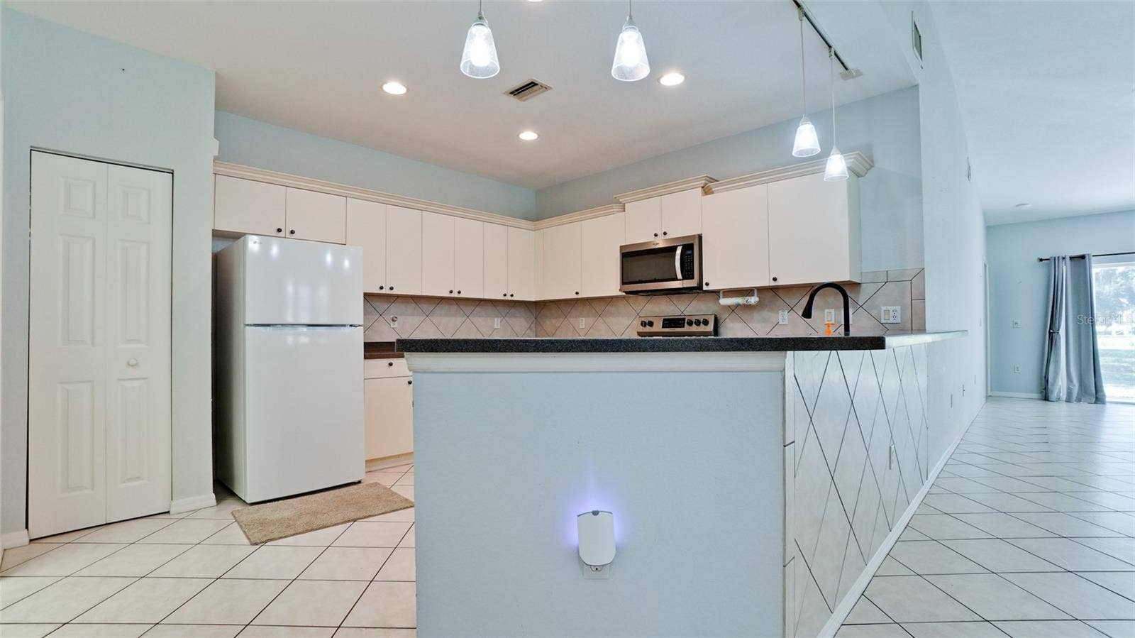 209 28TH STREET W, Palmetto, FL 34221 209 28TH STREET W, Palmetto, FL 34221