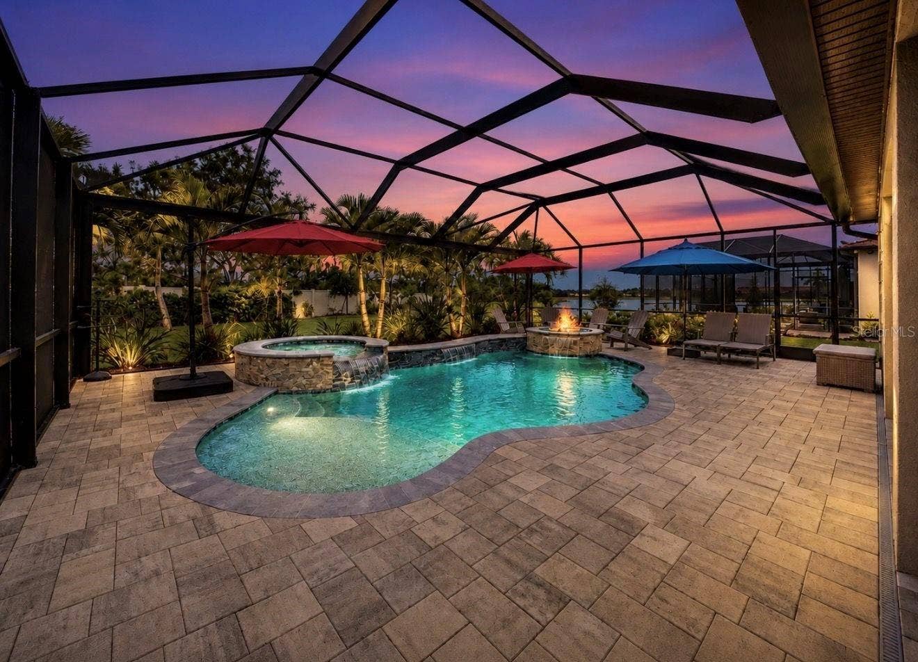 Pool, Fire pit, Spa with Sunset