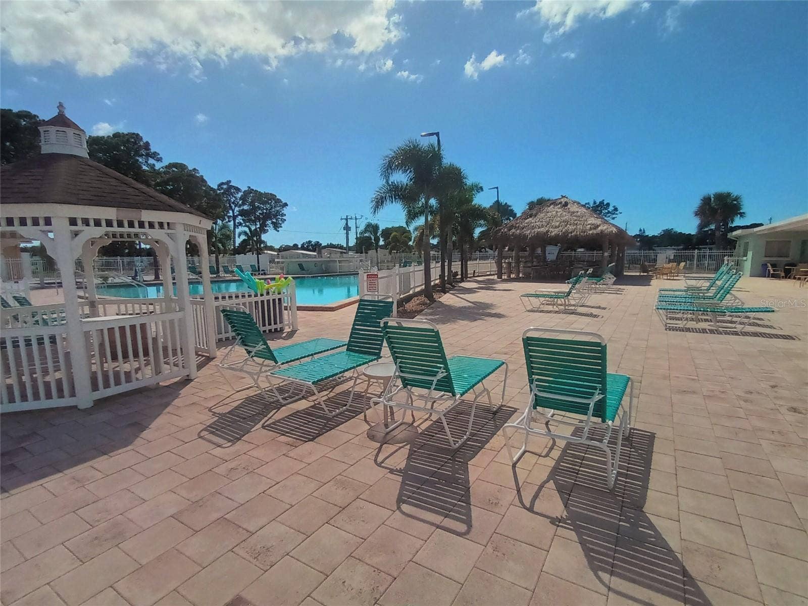 4949 OAKLAND HILLS AVENUE, Sarasota, FL 34234 4949 OAKLAND HILLS AVENUE, Sarasota, FL 34234