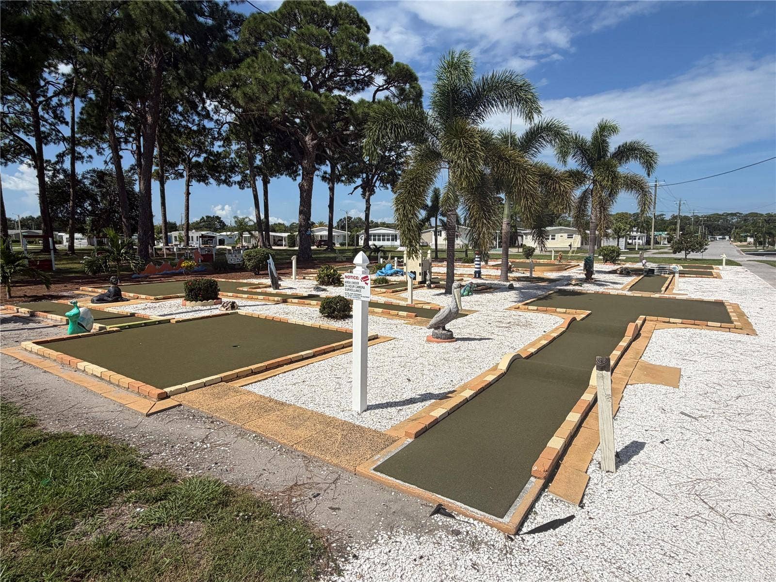 4949 OAKLAND HILLS AVENUE, Sarasota, FL 34234 4949 OAKLAND HILLS AVENUE, Sarasota, FL 34234