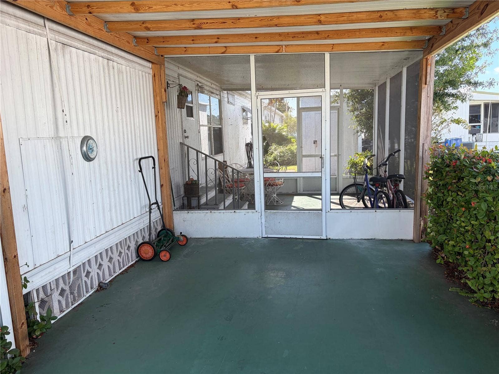 4949 OAKLAND HILLS AVENUE, Sarasota, FL 34234 4949 OAKLAND HILLS AVENUE, Sarasota, FL 34234