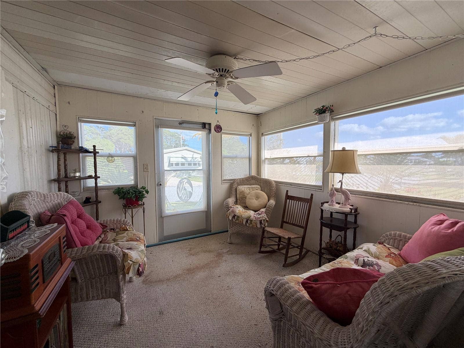4949 OAKLAND HILLS AVENUE, Sarasota, FL 34234 4949 OAKLAND HILLS AVENUE, Sarasota, FL 34234