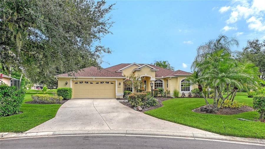 Property photo for 6521 SUNDEW COURT, Bradenton, FL