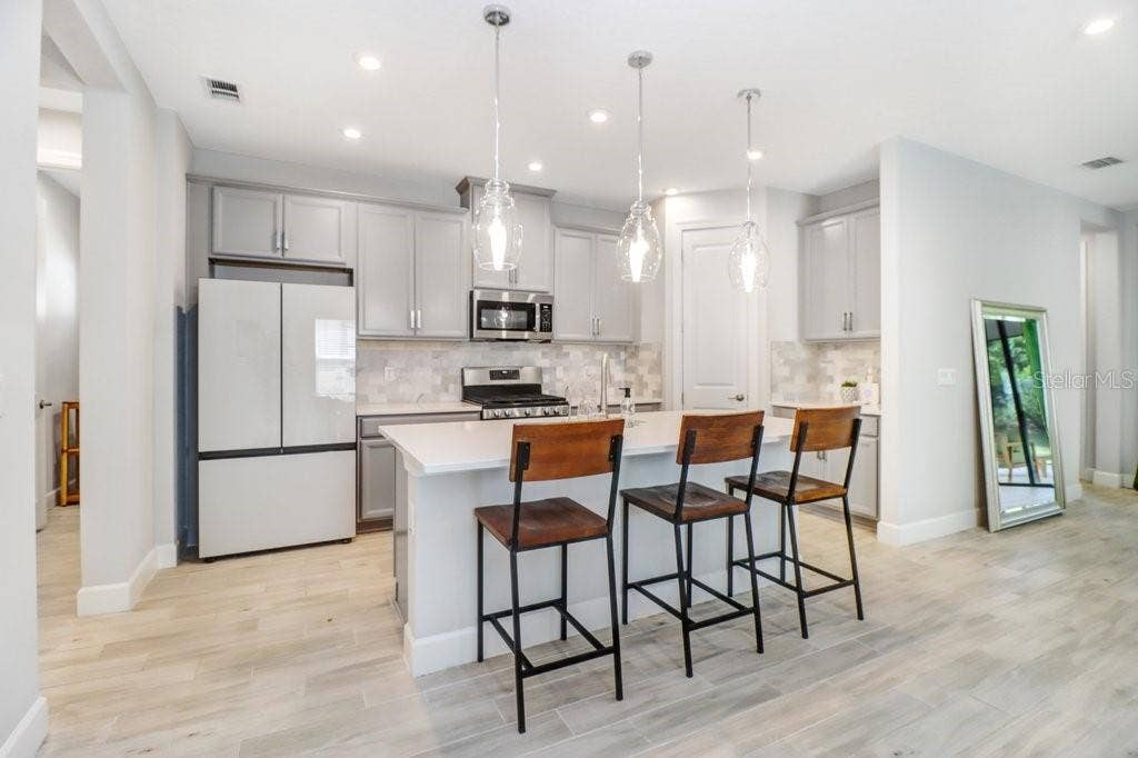 4634 CRESTPOINT WAY, Palmetto, FL 34221 4634 CRESTPOINT WAY, Palmetto, FL 34221