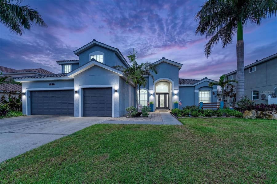 Property photo for 1656 PINYON PINE DR, Sarasota, FL