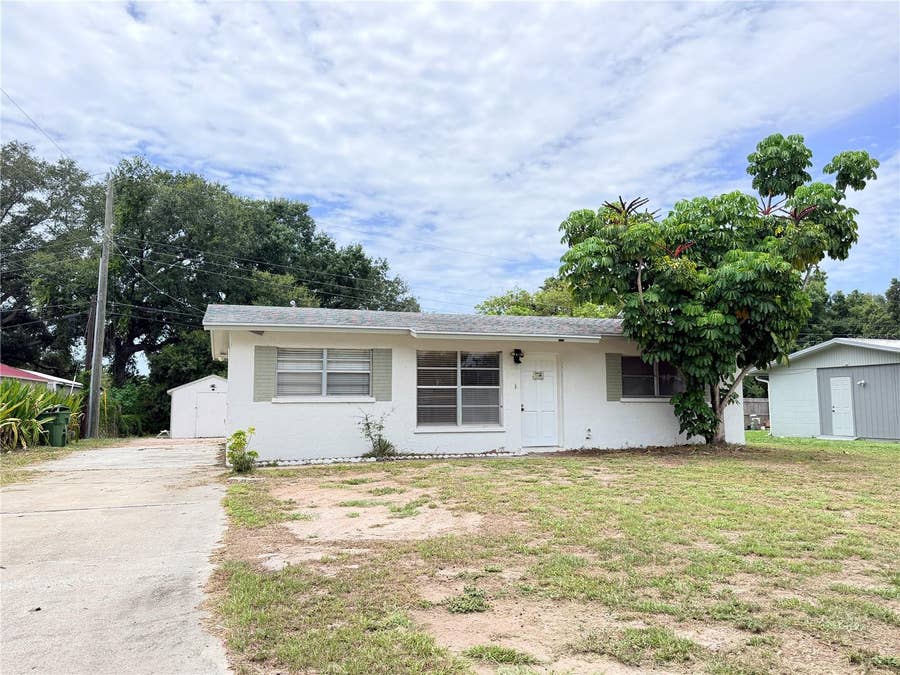 Property photo for 3842 HAWKEYE CIRCLE, Sarasota, FL
