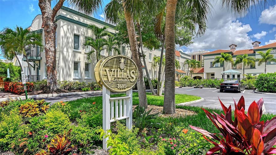 Property photo for 1685 LAUREL STREET, #3, Sarasota, FL