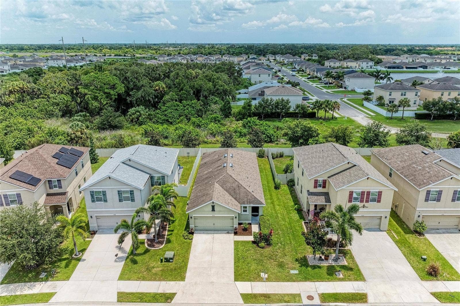 4546 LINDEVER LANE, Palmetto, FL 34221 4546 LINDEVER LANE, Palmetto, FL 34221