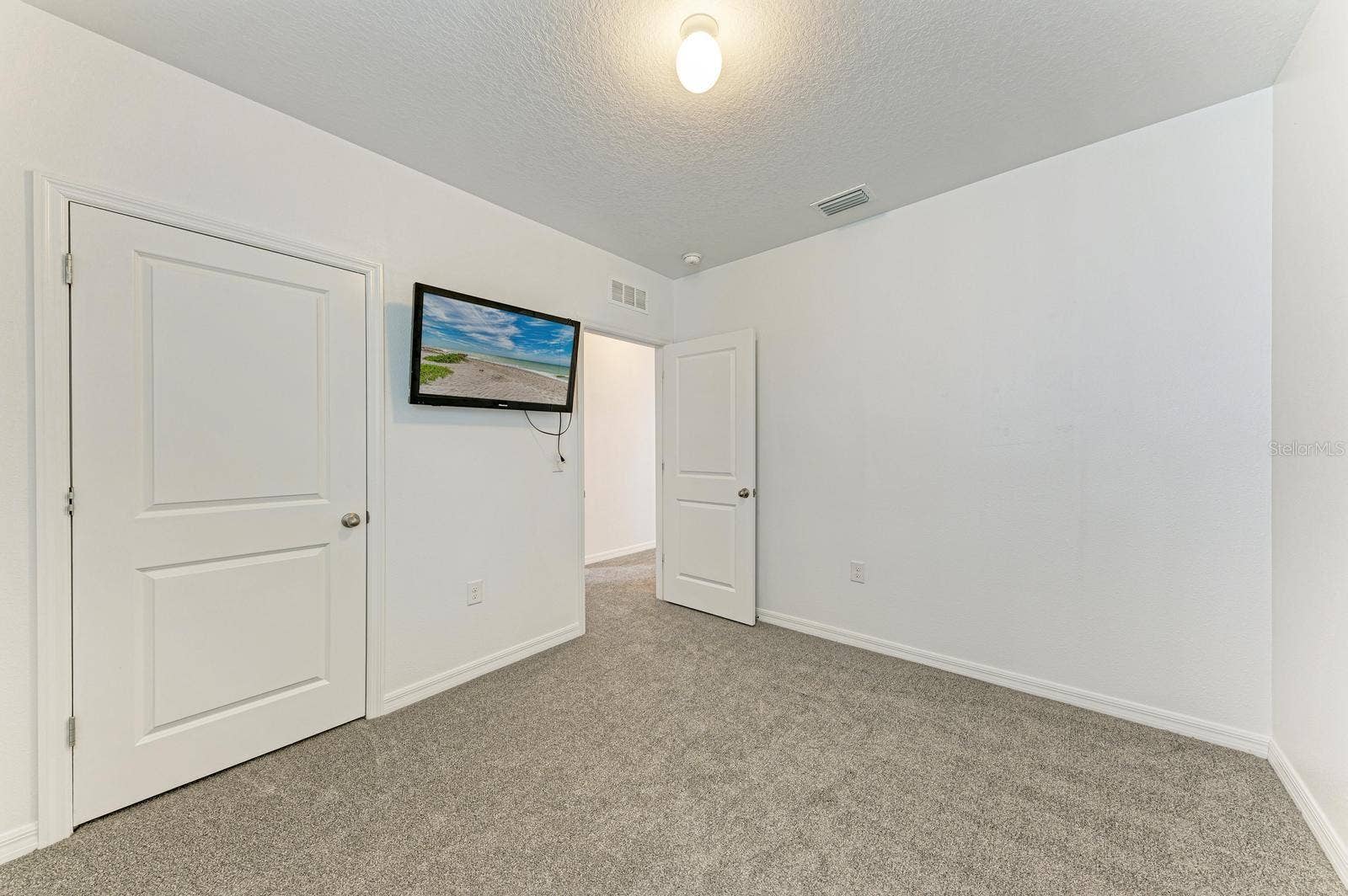4546 LINDEVER LANE, Palmetto, FL 34221 4546 LINDEVER LANE, Palmetto, FL 34221