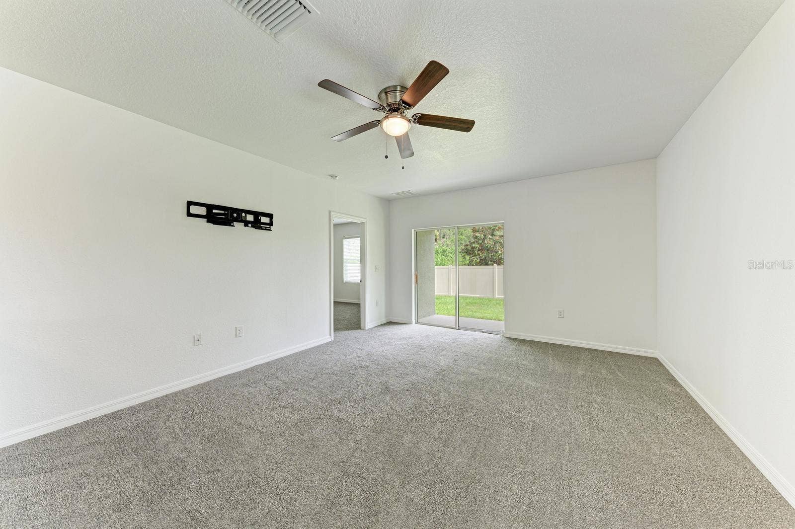 4546 LINDEVER LANE, Palmetto, FL 34221 4546 LINDEVER LANE, Palmetto, FL 34221