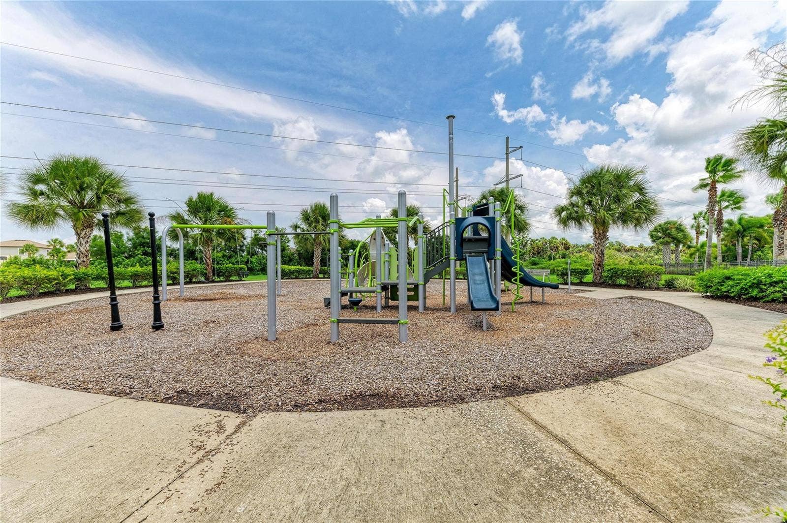 4546 LINDEVER LANE, Palmetto, FL 34221 4546 LINDEVER LANE, Palmetto, FL 34221
