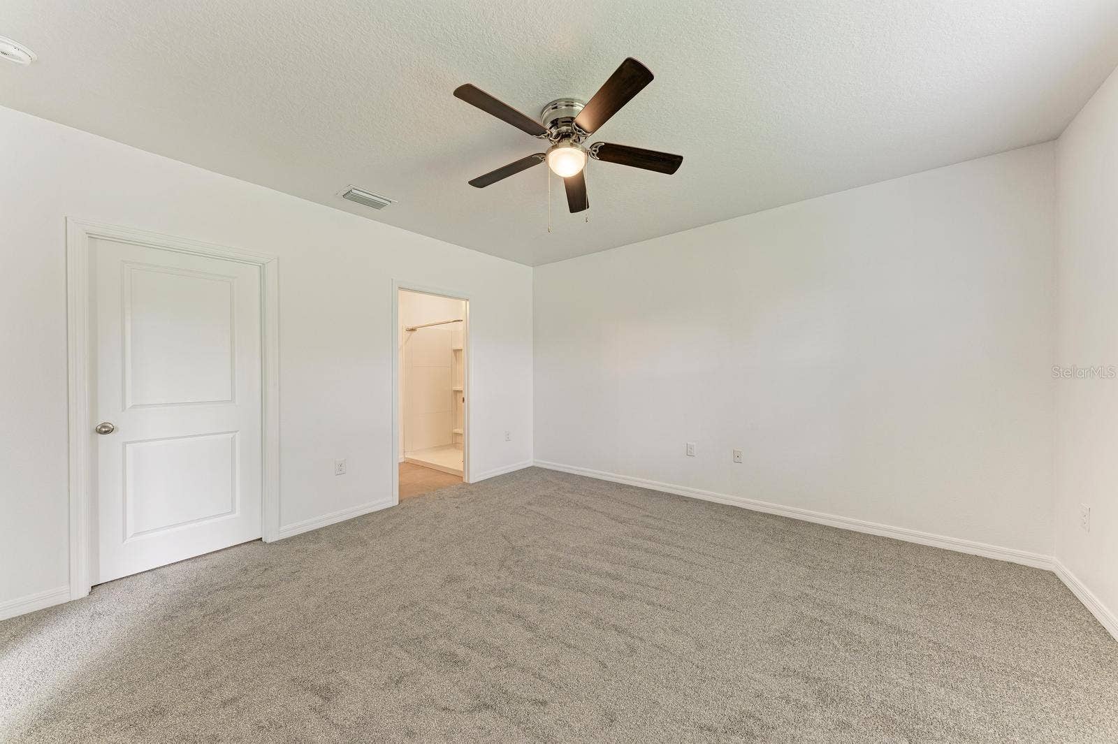 4546 LINDEVER LANE, Palmetto, FL 34221 4546 LINDEVER LANE, Palmetto, FL 34221