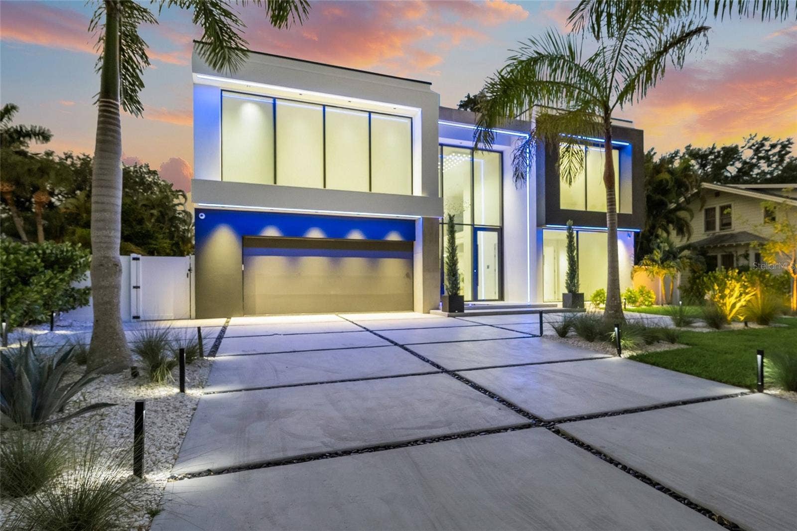 1640 WALDEMERE STREET, Sarasota, FL 34239 1640 WALDEMERE STREET, Sarasota, FL 34239