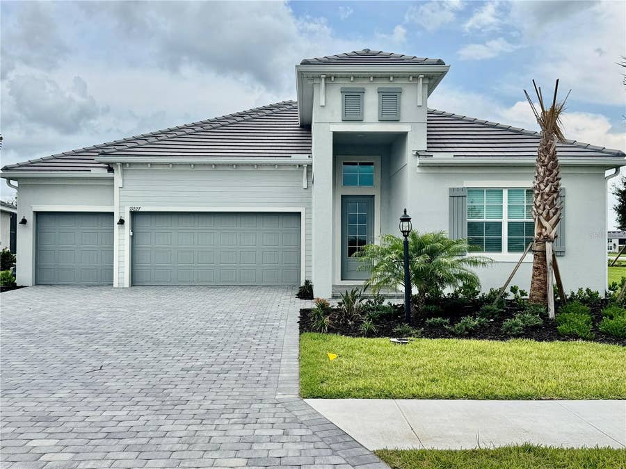 Property photo for 19227 SCALLOP LOOP, Lakewood Ranch, FL