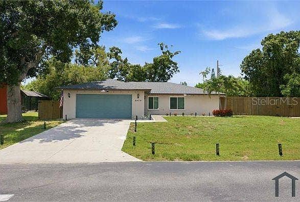 Property photo for 4404 MEADOW CREEK CIRCLE, Sarasota, FL