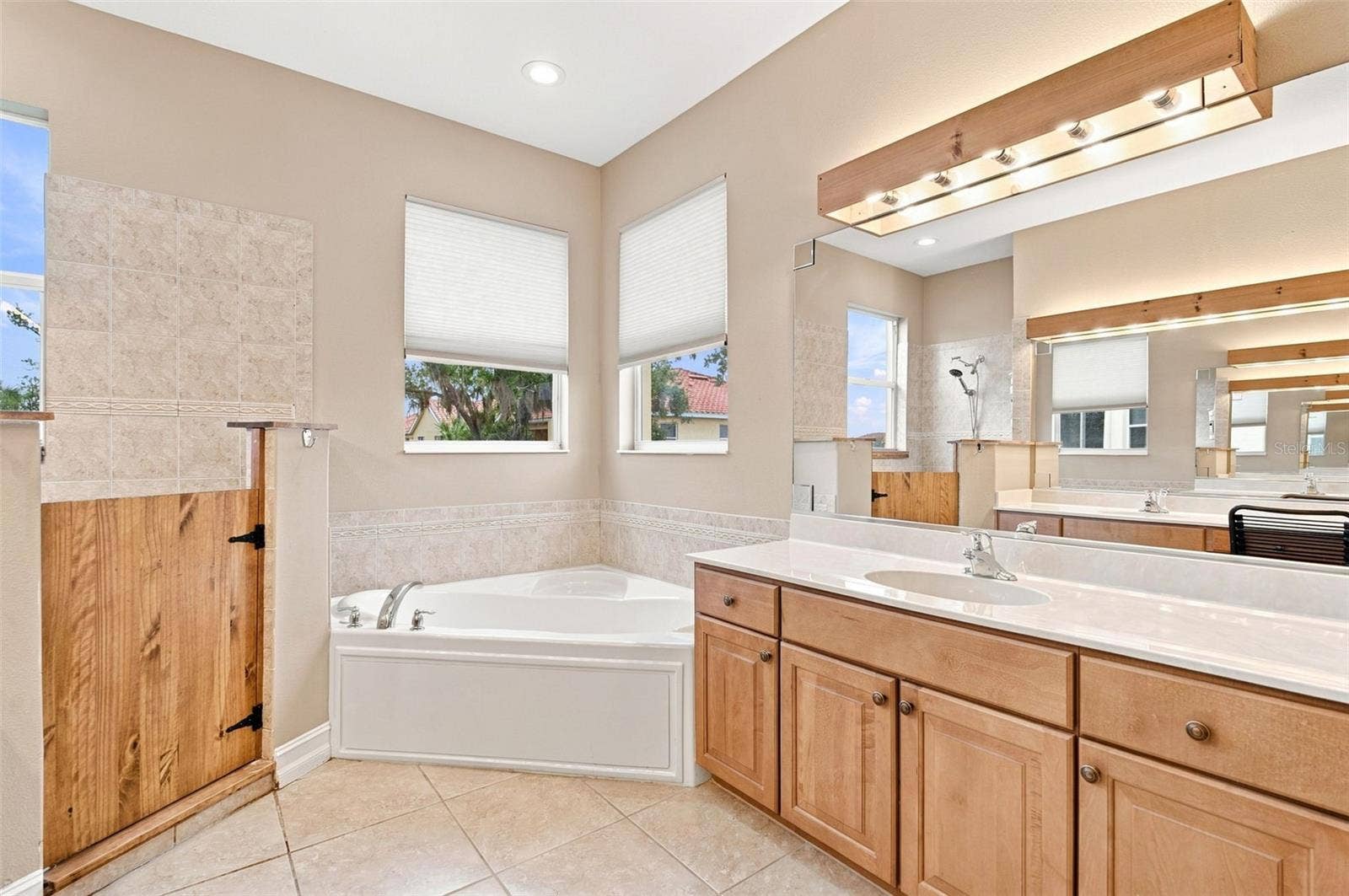 1308 3RD STREET CIRCLE E, Palmetto, FL 34221 1308 3RD STREET CIRCLE E, Palmetto, FL 34221