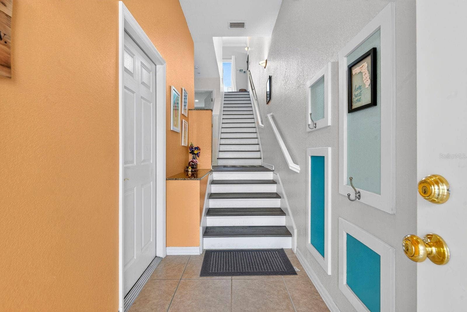 1014 34TH DRIVE W, Palmetto, FL 34221 Front Entry