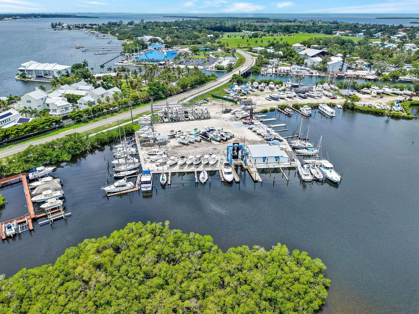 1014 34TH DRIVE W, Palmetto, FL 34221 Marina next door