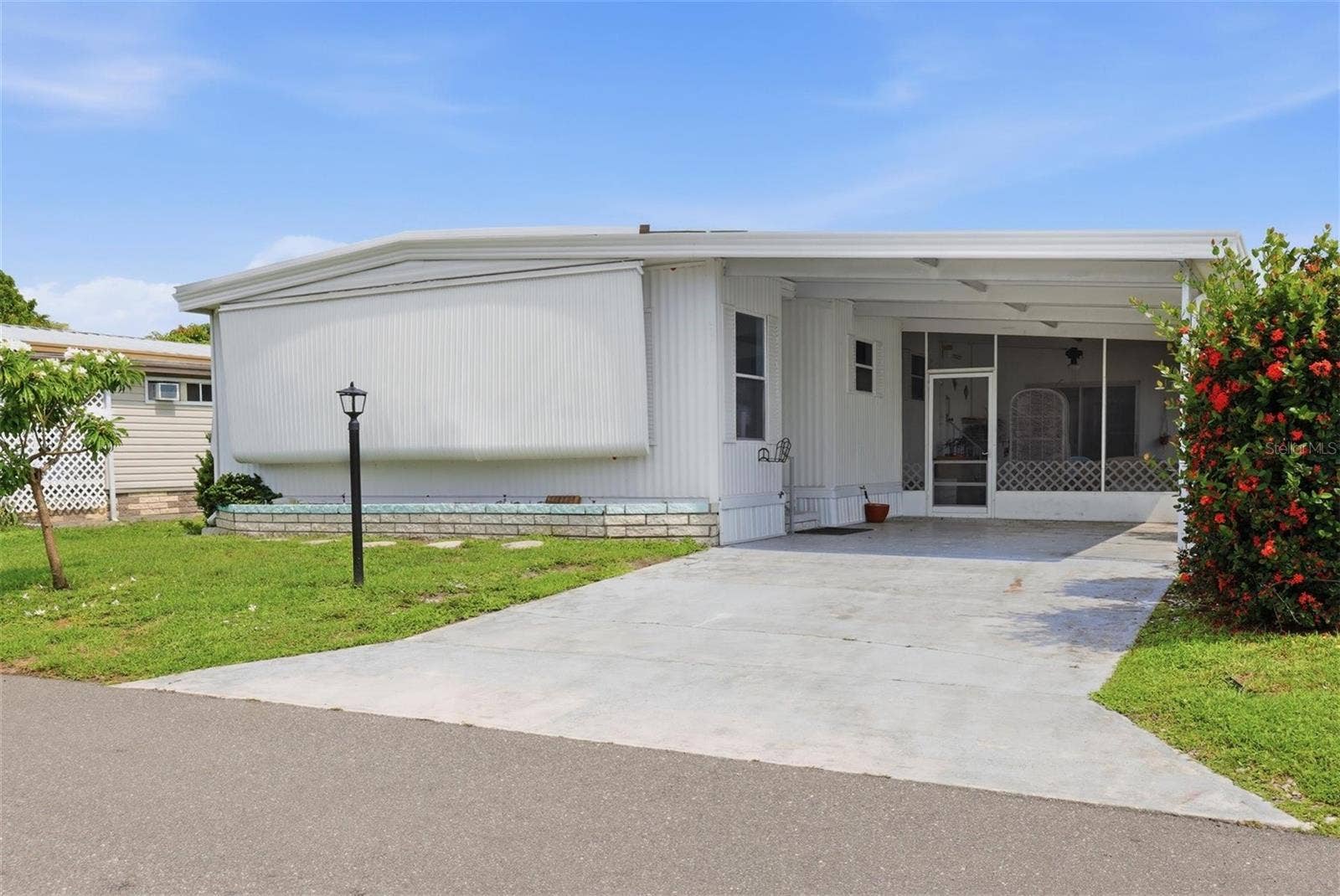 6710 36TH AVENUE E, #197, Palmetto, FL 34221