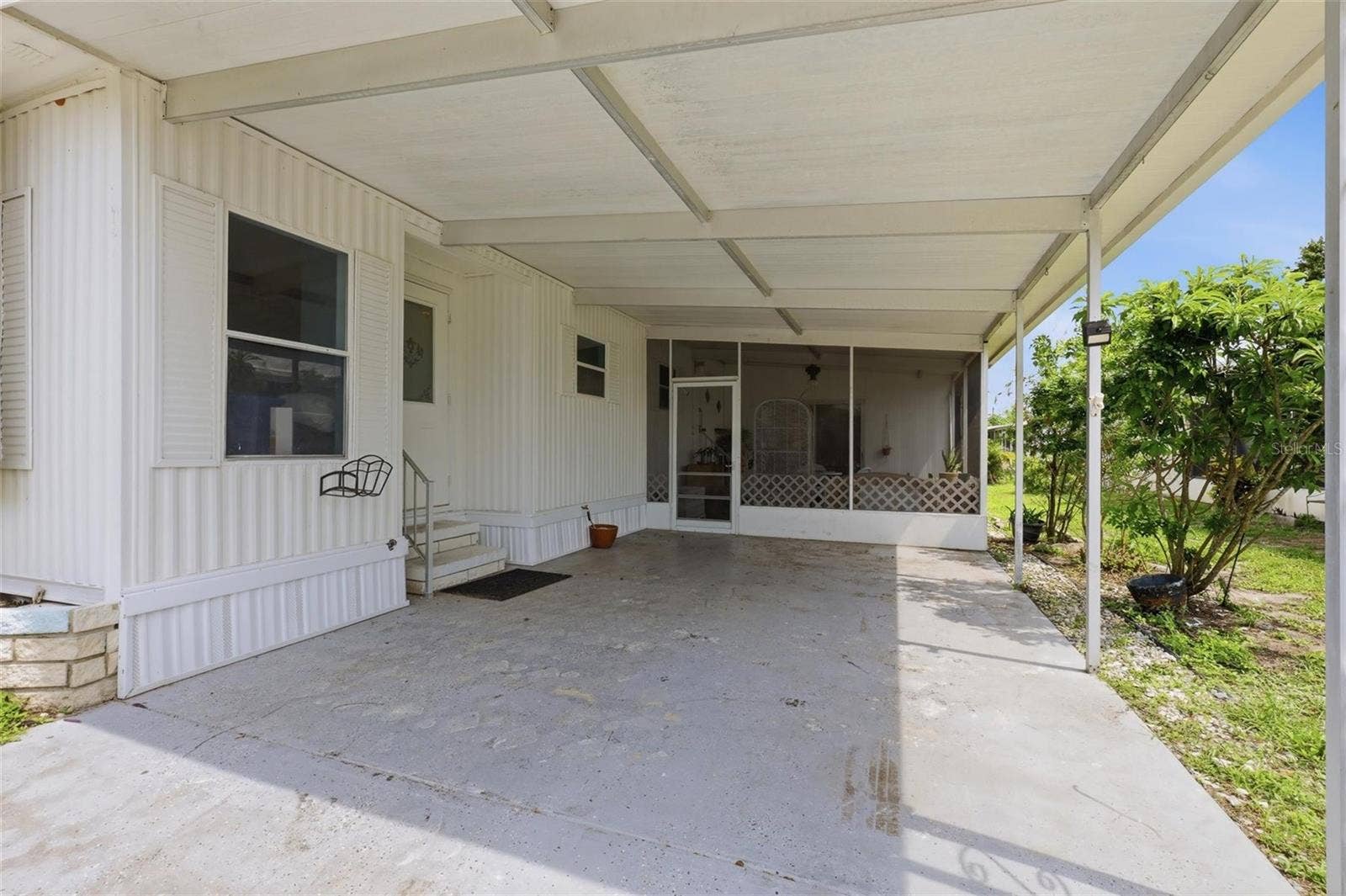 6710 36TH AVENUE E, #197, Palmetto, FL 34221