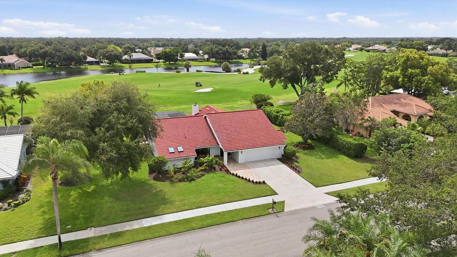 Property photo for 8822 MISTY CREEK DRIVE, Sarasota, FL