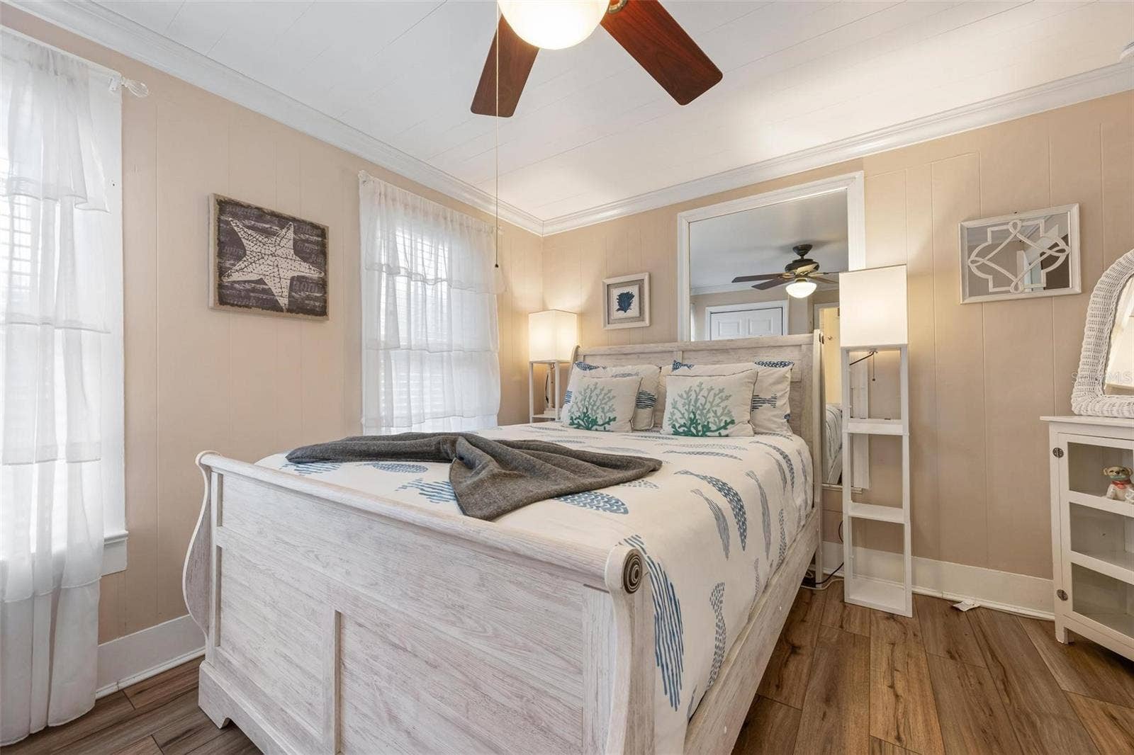 2245 BAHIA VISTA STREET, Sarasota, FL 34239