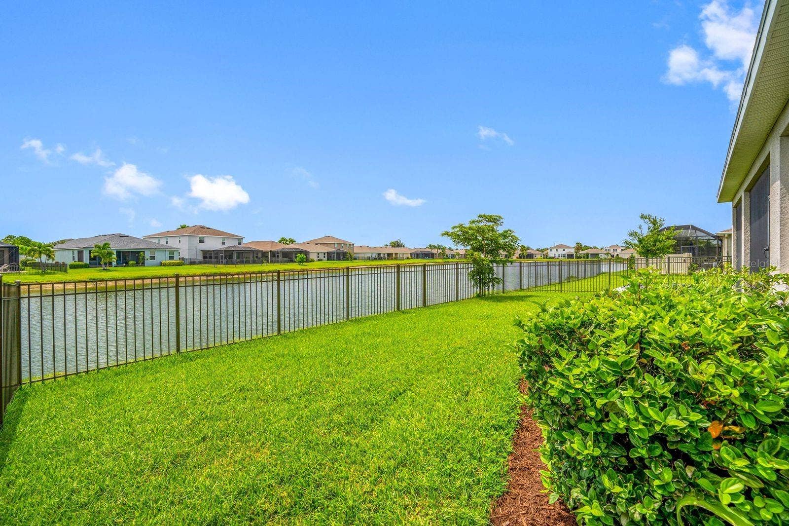 6549 DEVESTA LOOP, Palmetto, FL 34221 6549 DEVESTA LOOP, Palmetto, FL 34221