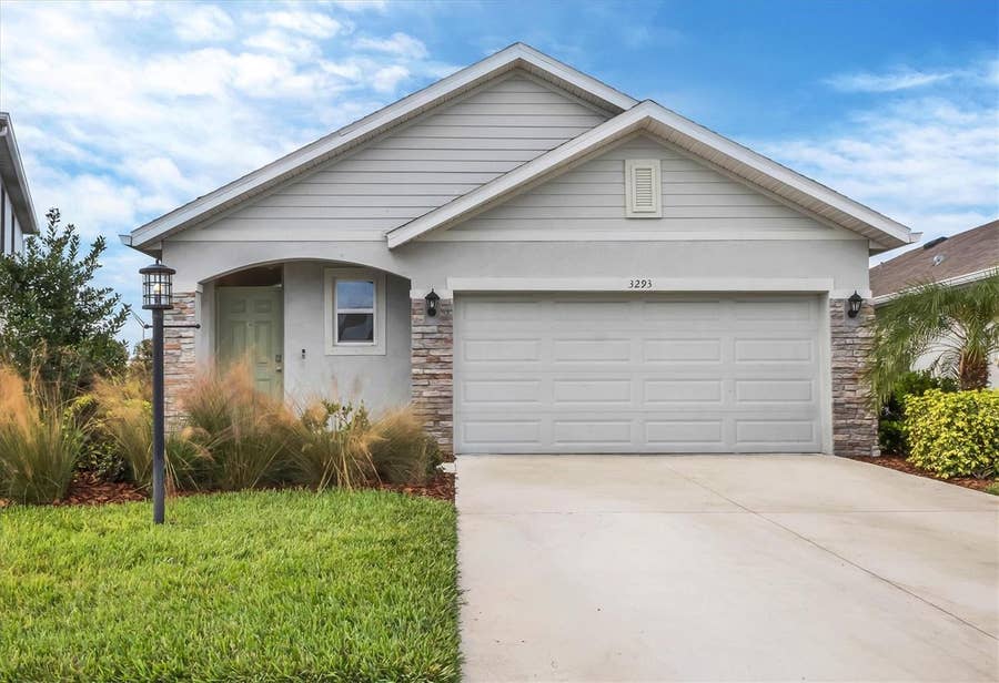 Property photo for 3293 HILLTOP CIRCLE, Bradenton, FL