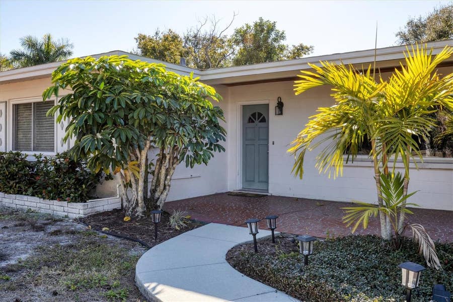 Property photo for 5201 STEVENS DRIVE, Sarasota, FL