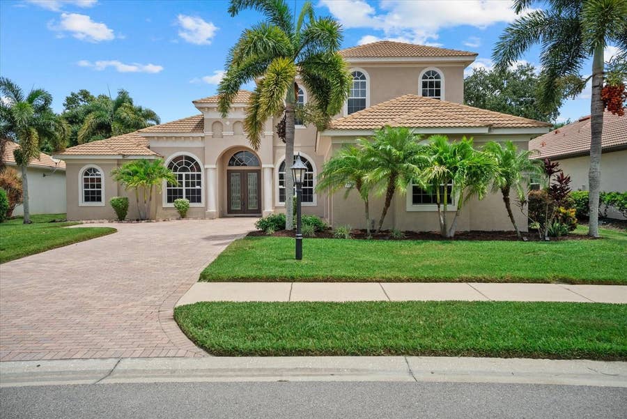 Property photo for 7595 TRILLIUM BOULEVARD, Sarasota, FL