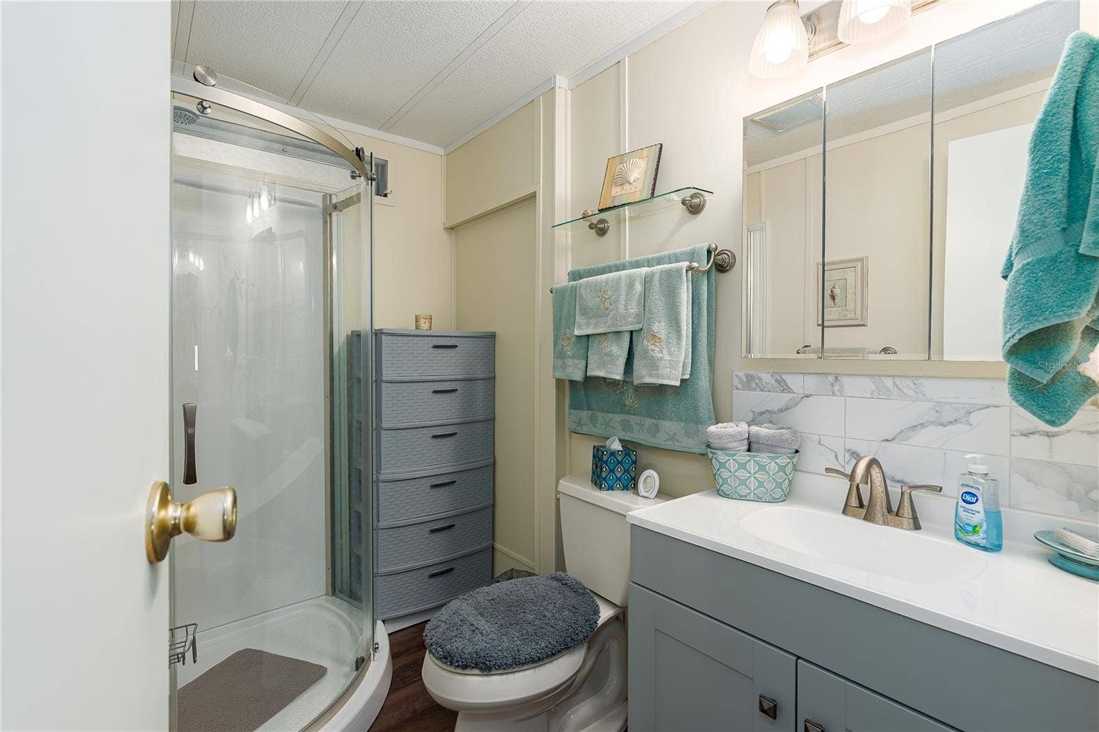 Bathroom 2