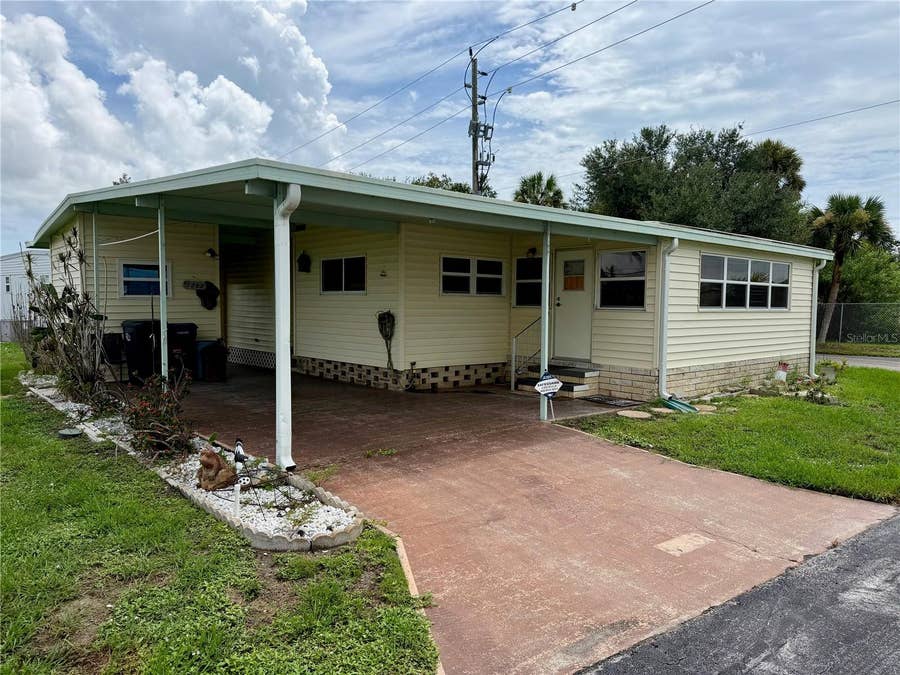 Property photo for 5301 ALGERIA COURT, Bradenton, FL