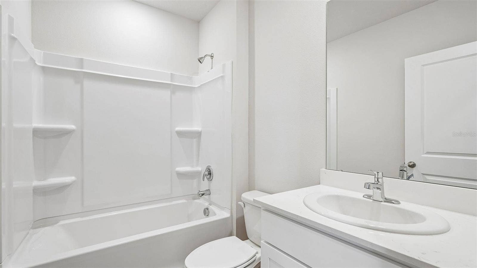 5423 SILVER MOONLIGHT DRIVE, Palmetto, FL 34221 5423 SILVER MOONLIGHT DRIVE, Palmetto, FL 34221