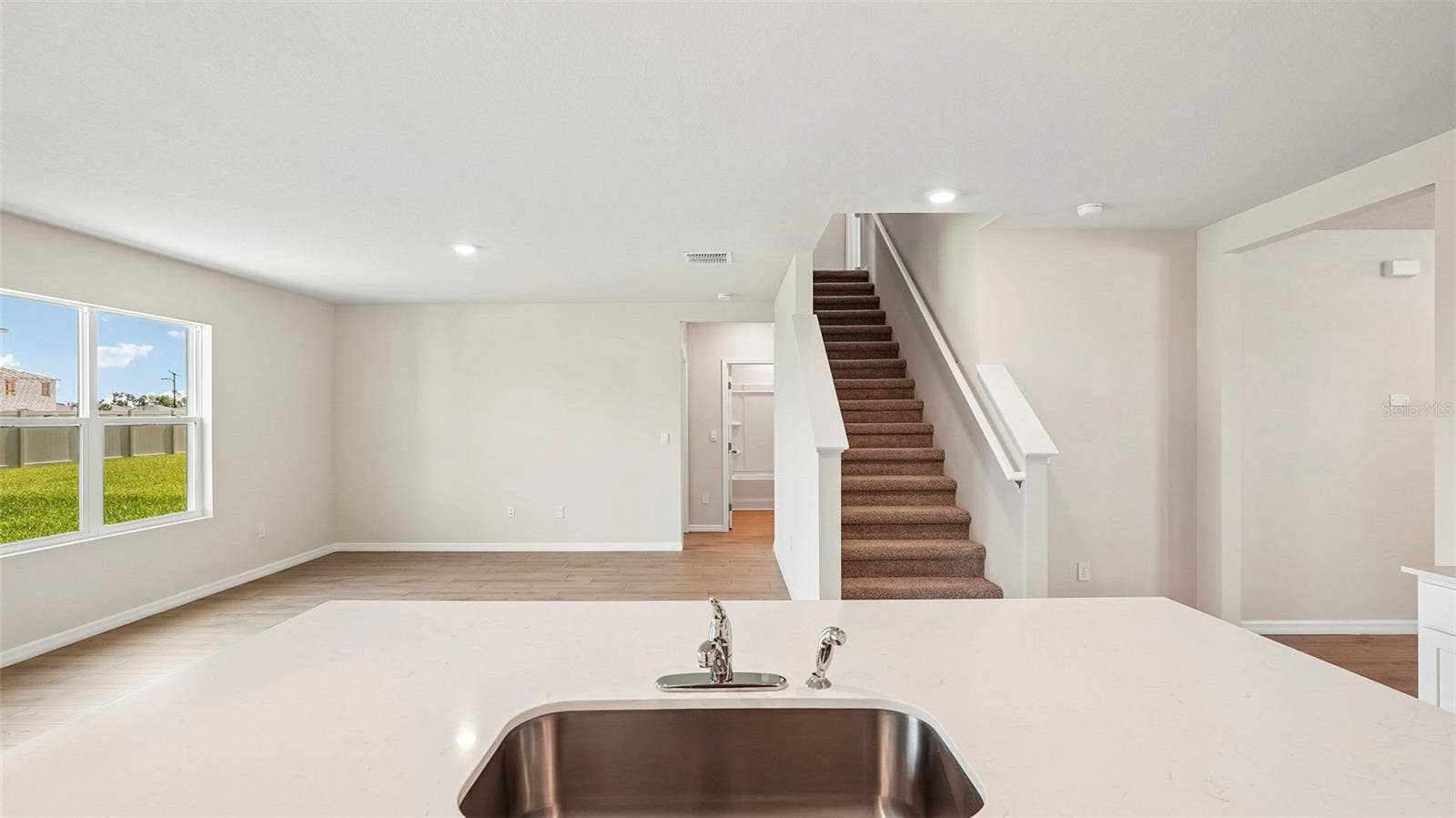 5423 SILVER MOONLIGHT DRIVE, Palmetto, FL 34221 5423 SILVER MOONLIGHT DRIVE, Palmetto, FL 34221