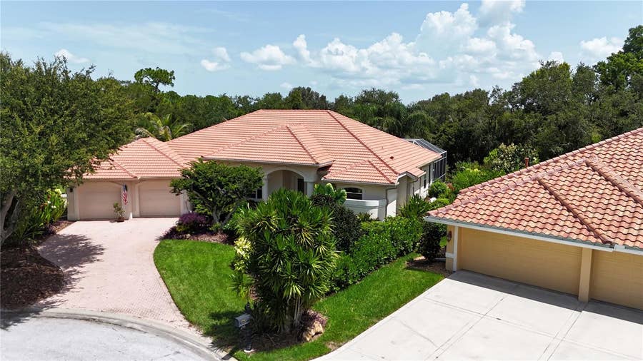 Property photo for 4791 HANGING MOSS LANE, Sarasota, FL