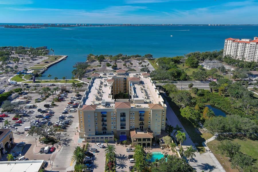 Property photo for 1064 N TAMIAMI TRAIL, #1433, Sarasota, FL