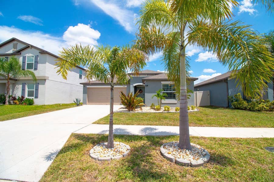 Property photo for 5466 BLUE AZURE DRIVE, Wimauma, FL
