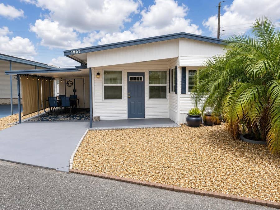 Property photo for 1907 IOWA AVENUE, Bradenton, FL