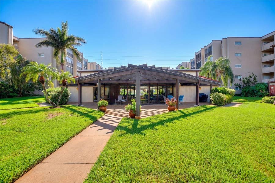 Property photo for 1241 S MARTIN LUTHER KING JR AVENUE, #104, Clearwater, FL