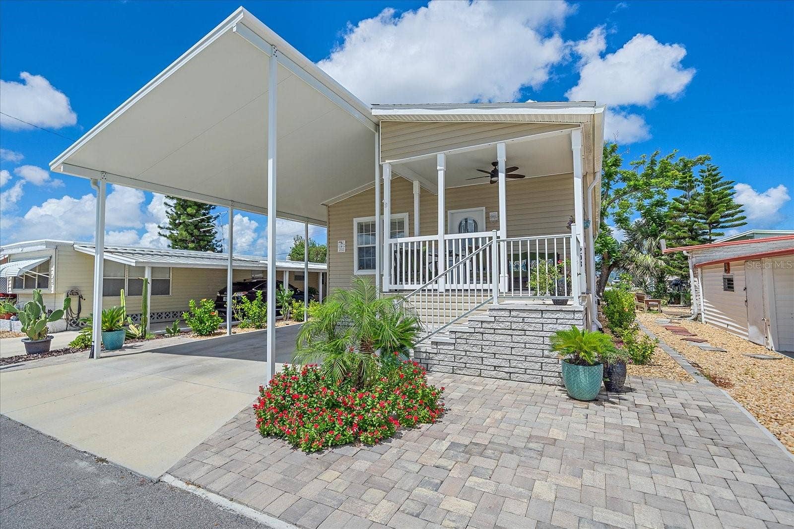 203 BIMINI DRIVE, Palmetto, FL 34221 203 BIMINI DRIVE, Palmetto, FL 34221