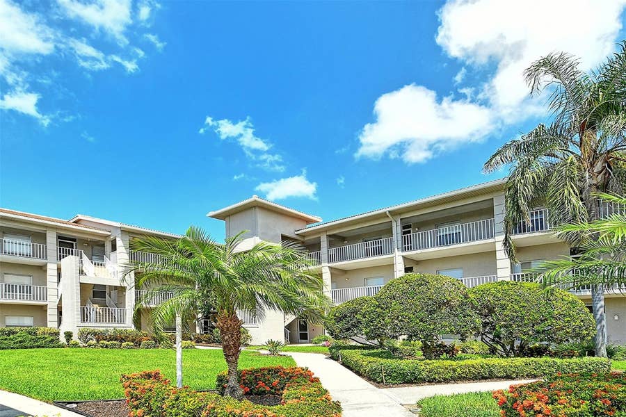 Property photo for 9610 CLUB SOUTH CIRCLE, #4302, Sarasota, FL