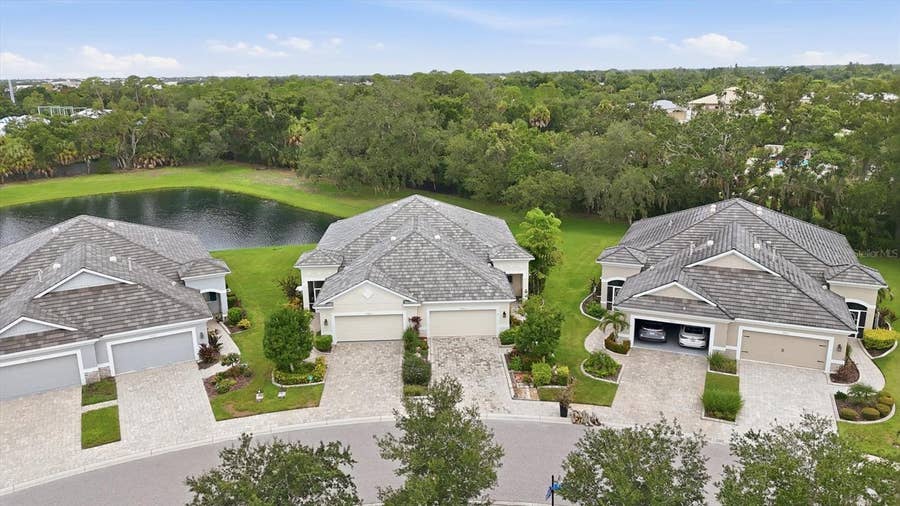 Property photo for 2905 TRUSTEE AVENUE, Sarasota, FL