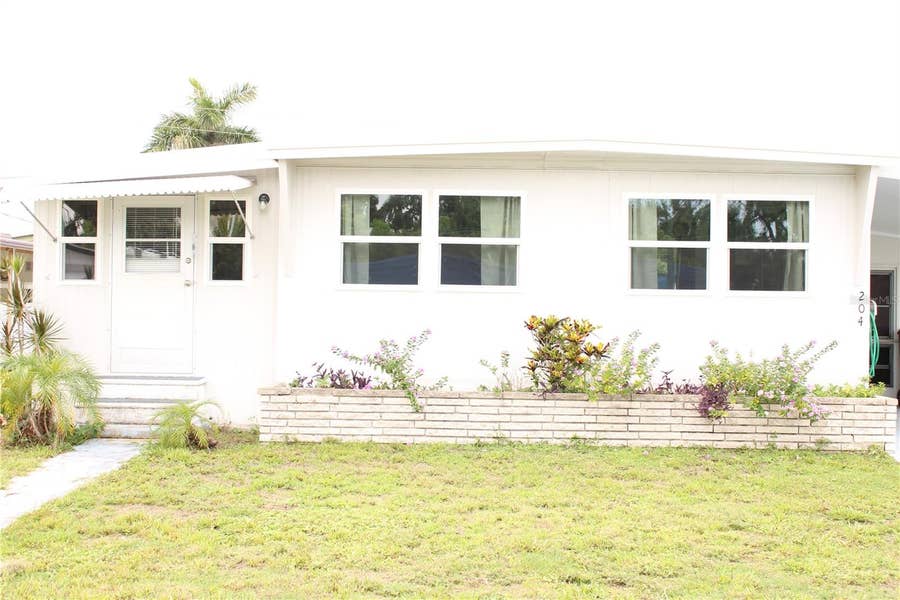 Property photo for 204 50TH AVENUE DRIVE W, Bradenton, FL