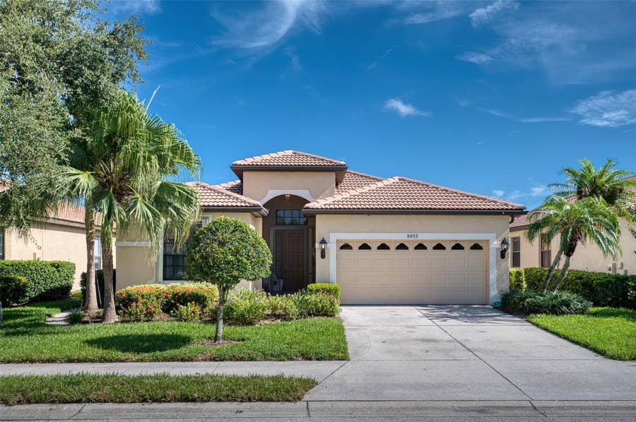 Property photo for 8053 STIRLING FALLS CIRCLE, Sarasota, FL